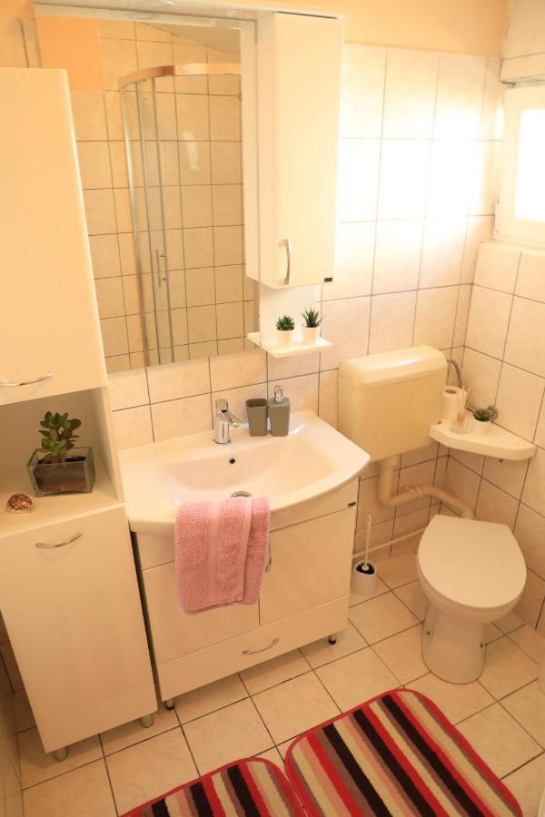 Apartmani Sarlija Pakoštane Dış mekan fotoğraf