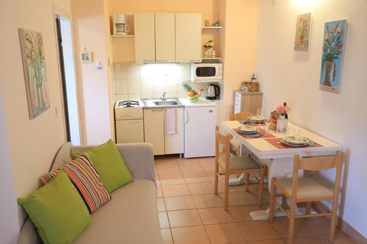 Apartmani Sarlija Pakoštane Dış mekan fotoğraf